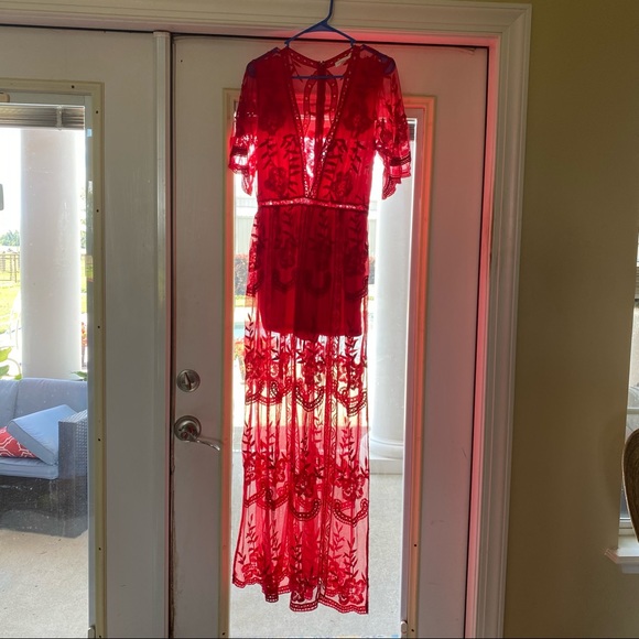 Honeypunch Red Maxi Romper Maxi size Medium - Picture 1 of 5